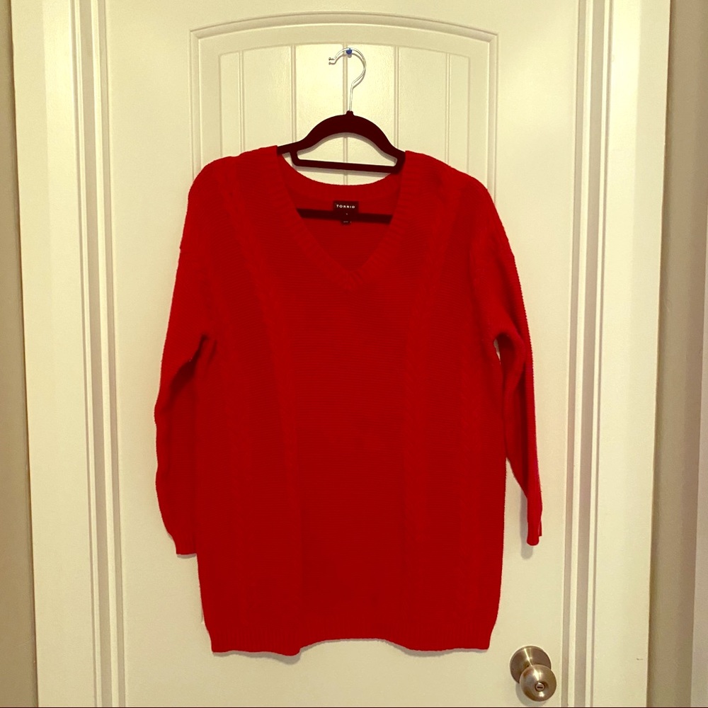 Red Torrid sweater in size 00